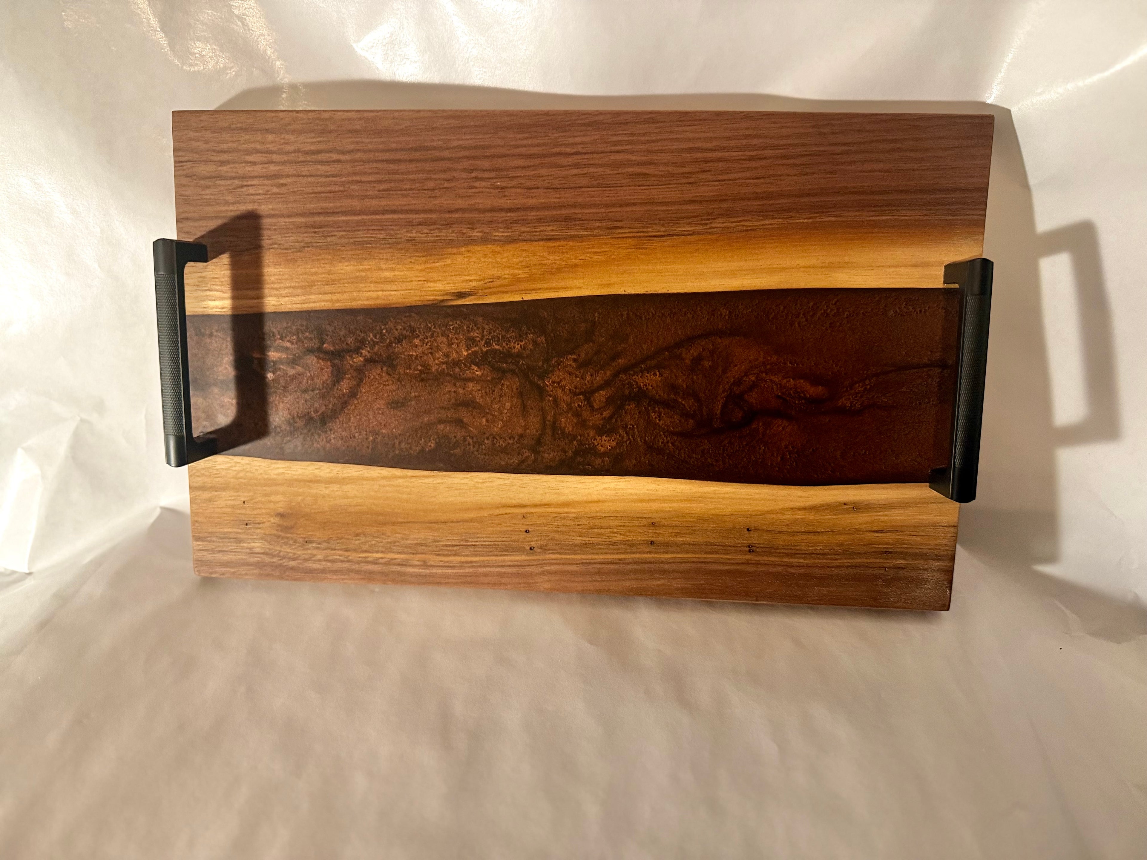 Serving tray