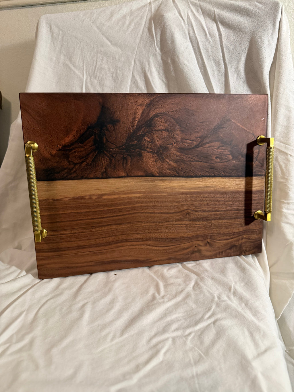 Serving tray